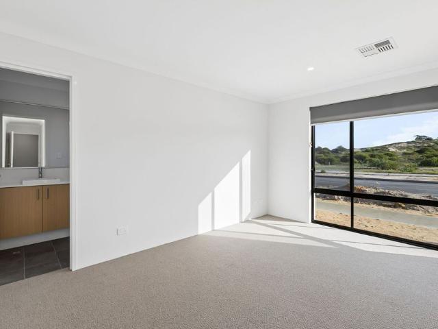 Brand New Family Living in Coastal Two Rocks