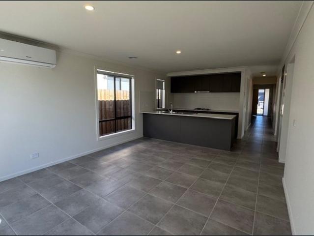 Brand New Family Living in Lara