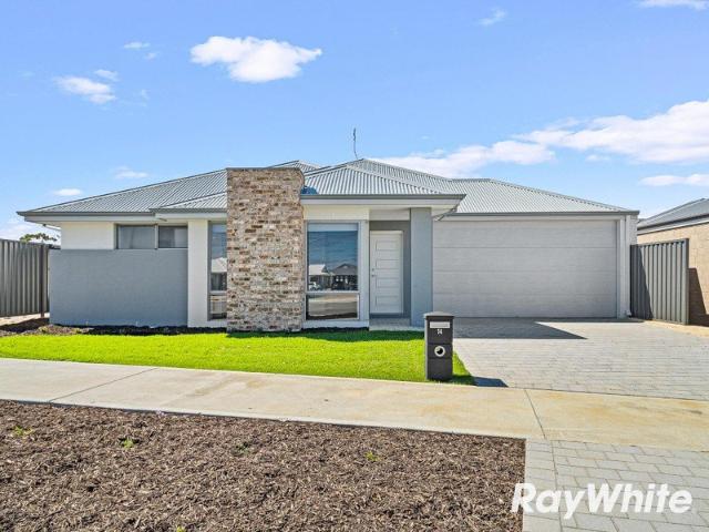 Brand New Family Living Move In and Enjoy