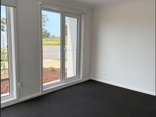 Brand New Family Living on Gorman Drive, Yarrawonga