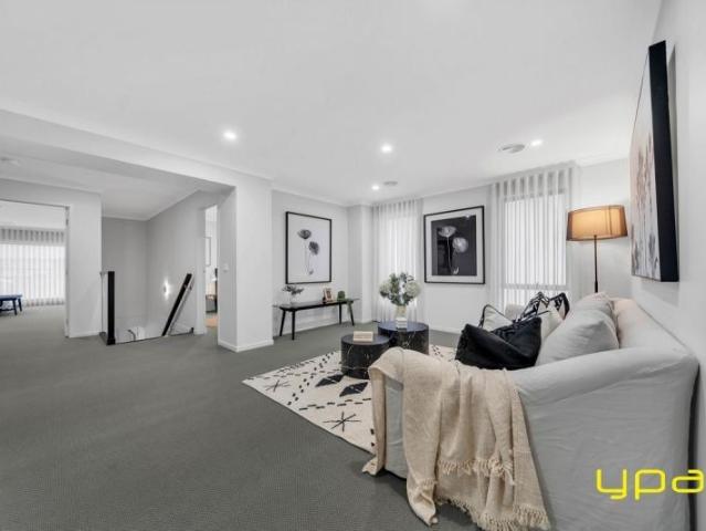 Brand New Five Bedroom Family Home in Nar Nar Goon