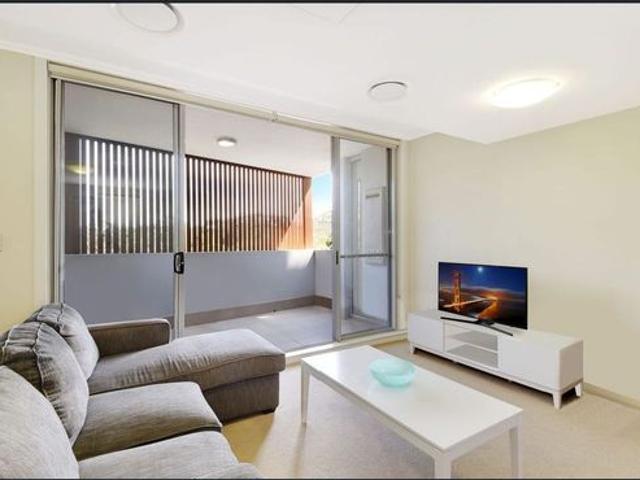 Brand New Floorboard and New Paint throughout, Spacious One Bedroom Apartment Located in a Leafy Tranquil Area!