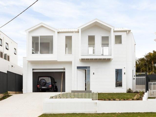 Brand New, Free Standing Residence in Cul De Sac