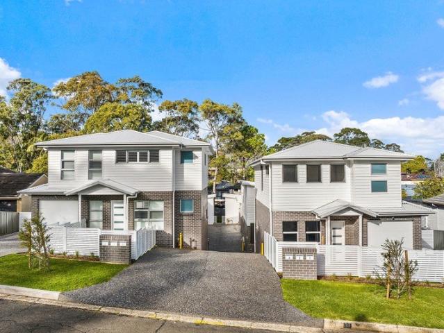 BRAND NEW Freestanding Townhouse