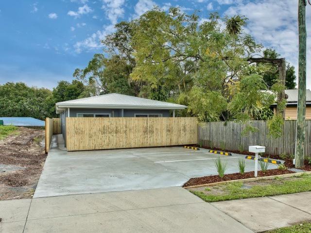 BRAND NEW, FULLY FURNISHED, DESIGNER STUDIO APARTMENTS BILLS INCLUDED