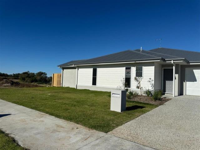 Brand New Fully Furnished Home Available as Shared Accommodation or Whole House Rental 1/2 Hill Rd, Aratula QLD 4309