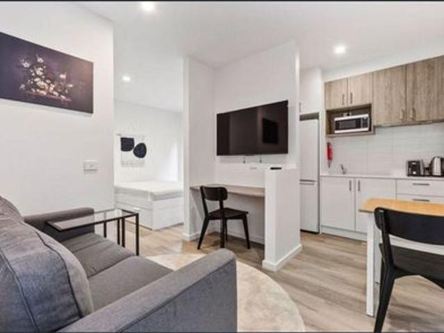 BRAND NEW FULLY FURNISHED STUDIO ROOMS – MODERN LIVING IN TYABB