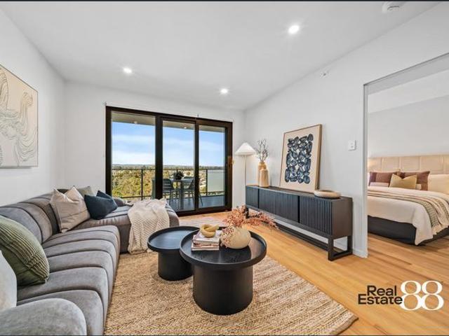 BRAND NEW & FULLY FURNISHED!