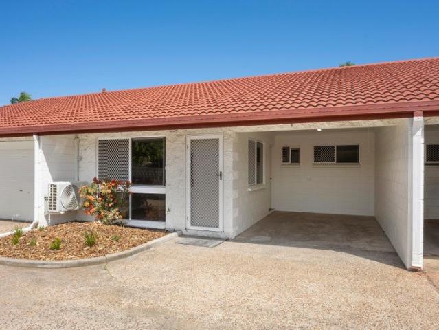 Brand new fully renovated modern unit in Central Mundingburra