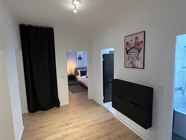 Brand new & furnished: First time occupancy in a 4 room apartment