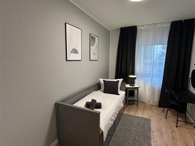 Brand new & furnished: First time occupancy in a 4 room apartment, Berlin Amsterdam Apartments for Rent