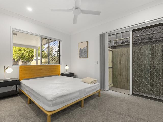 BRAND NEW FURNISHED ZILLMERE STUDIO APARTMENTS PERFECT LOCATION!