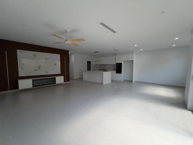 Brand New House for Rent in the heart of Menangle Park