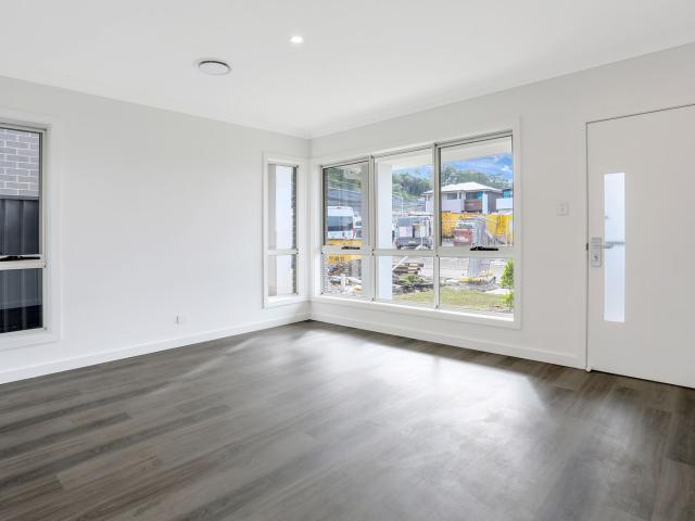 Brand New House In Leppington