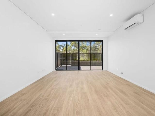 Brand New House Style 3 Bedroom Apartment | Slip levels | Walk to Tallawong Metro