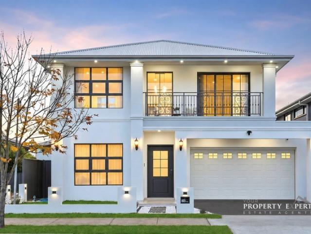 BRAND NEW HOME Walk to Shops / School