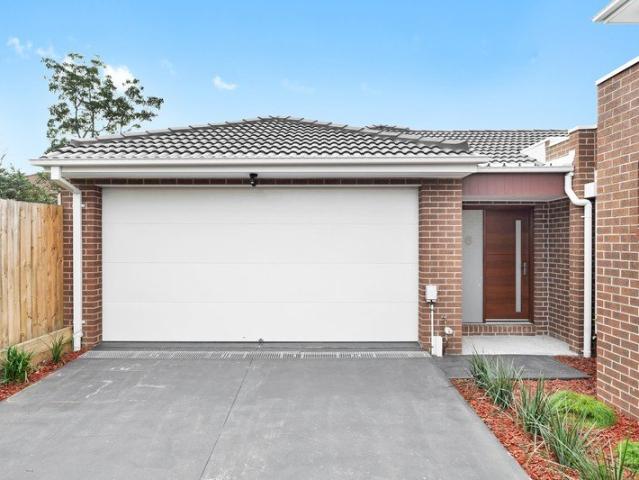 Brand New Home with Stunning Dandenong Ranges Views