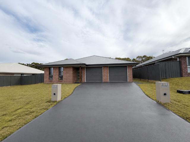 Brand New Home Close to Uni