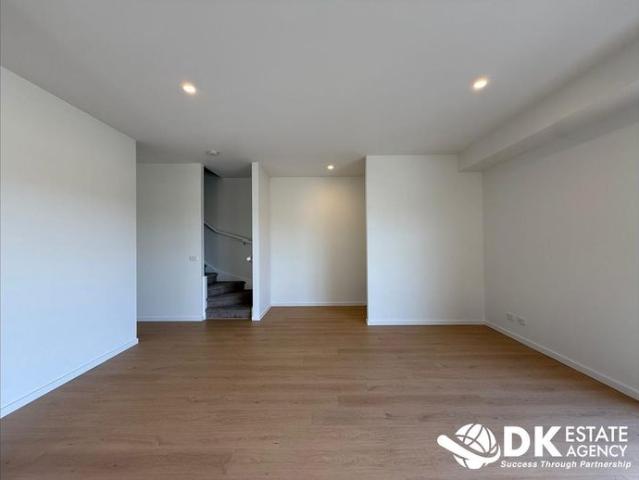 Brand New Home in the heart of Wollert