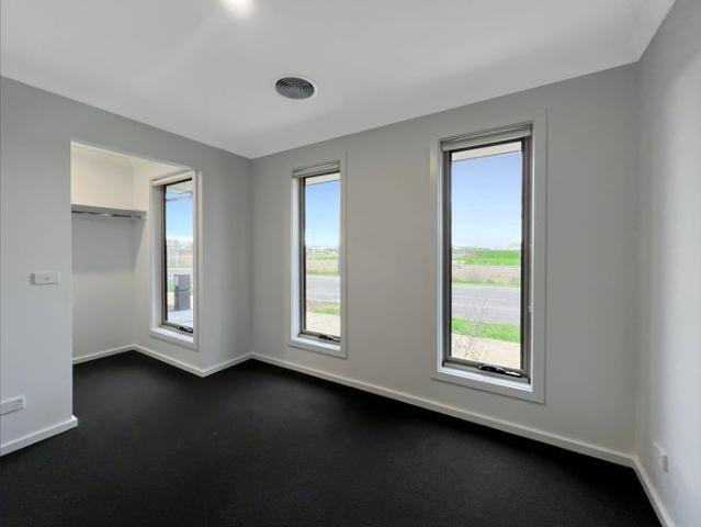 Brand new home in Armstrong Creek