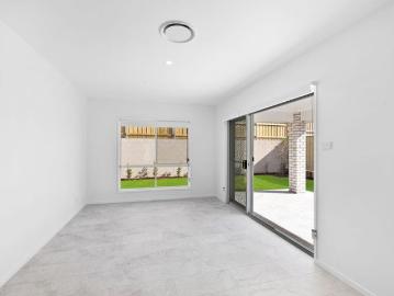 Brand new home in Crangan Bay