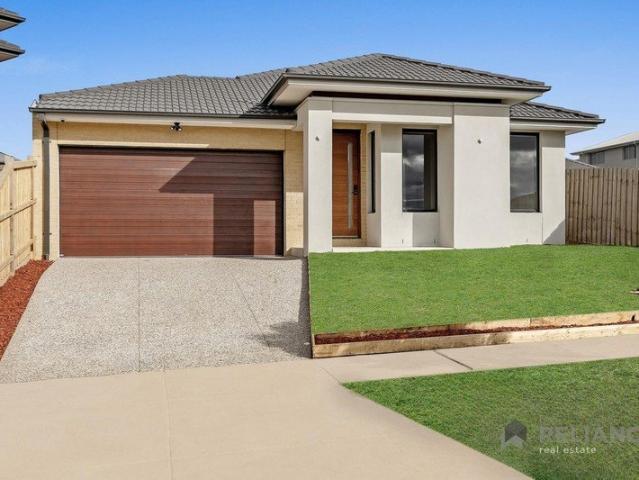 BRAND NEW HOME IN REDSTONE ESTATE!