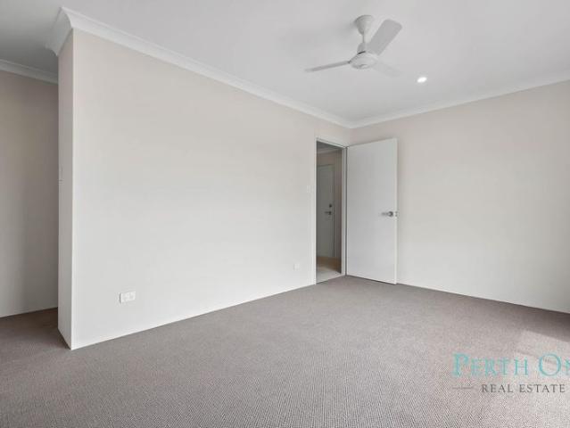 Brand New Home in Sought After Alkimos !