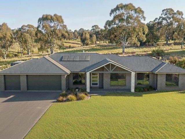 MODERN BRAND NEW HOME ON 2,010SQM BLOCK