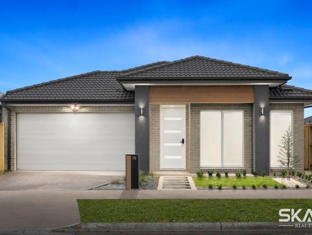 Brand New Home & Ready to Move in !