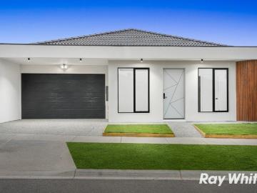 Brand New Home & Ready to Move In !