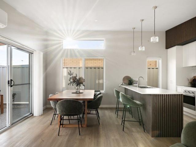 Brand new home, secure gated entry, quality finishes, easy walk to Scotch Oakburn and CBD