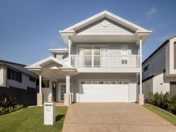 Brand New Hamptons Style Family Luxury with Pool, Level Yard and 375m² of Living
