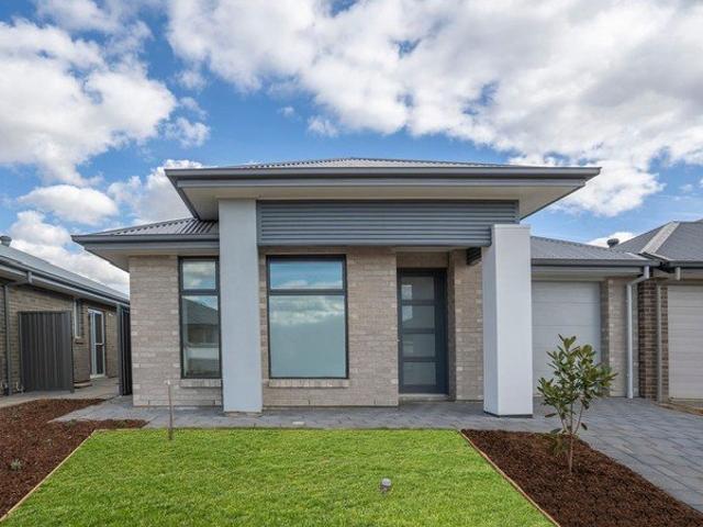 Brand New Henley Home Ready to Move In Now!
