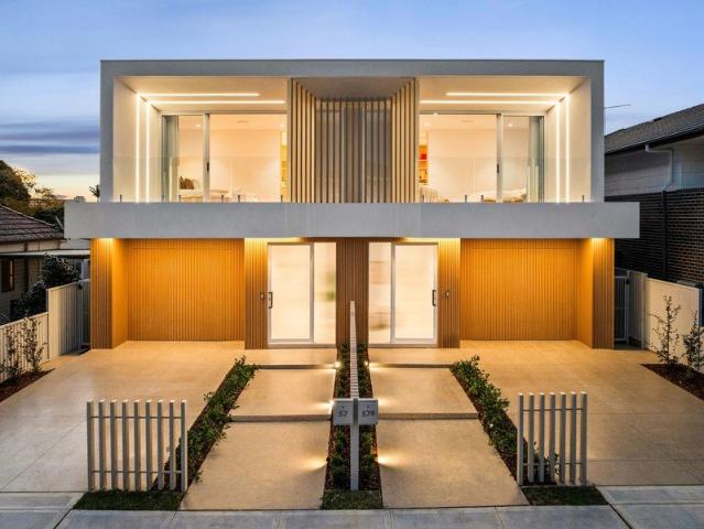 Brand New High End Duplex in Prime Blue Ribbon Location