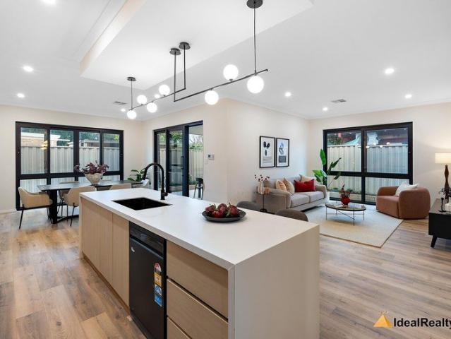BRAND NEW HIGH END & PRIME LOCATION NEXT TO THE PARK