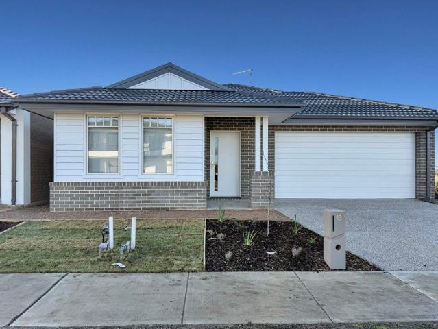 Brand new in wonderful location