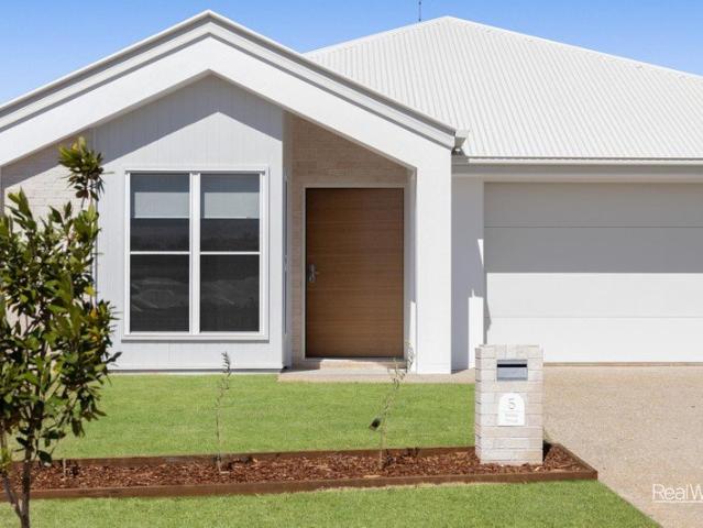 Brand New in The Avenues Modern Family Living
