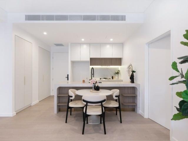 Brand New One Bedroom Apartment at a Promotional Price in the Heart of Burwood!