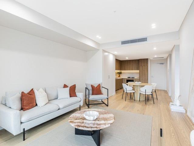 Brand New One Bedroom Apartment with Study