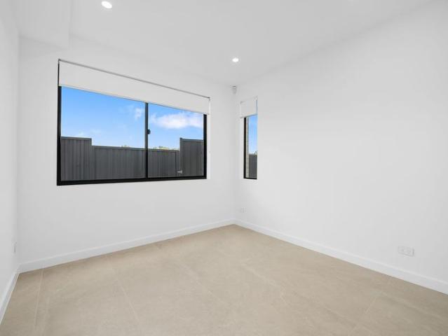 Brand New One Bedroom Home in a Convenient Austral Location