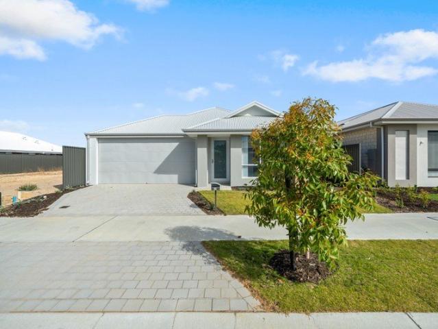 Brand New Opportunity Perfect First Home or Smart Investment in Madora Bay