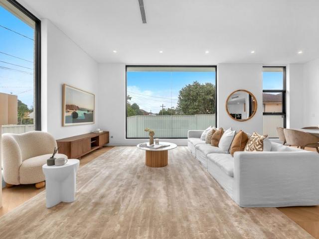 Brand New Oversized Family Residence of Exceptional Scale