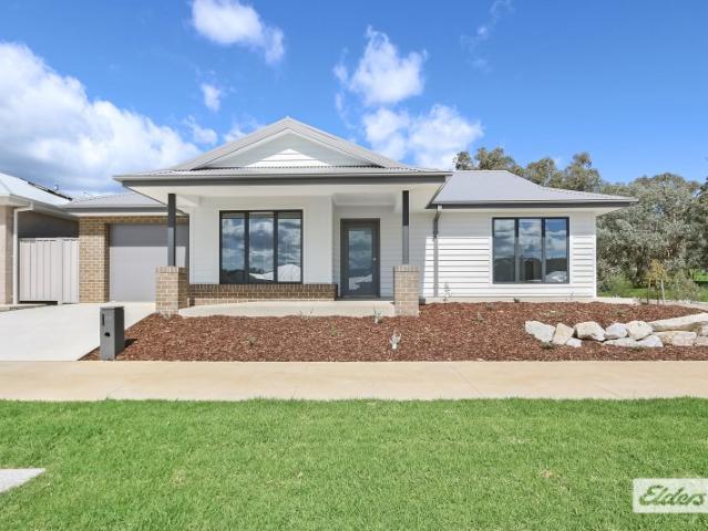 Brand new low maintenance living!