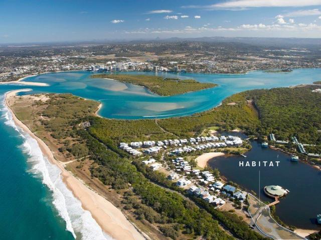 Brand New Lagoon Front Living | Habitat Lagoon Twin Waters