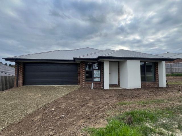 Brand New Lakeside Living in Brookfield Estate