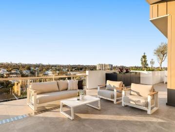 BRAND NEW LANDMARK SKY HOME | PANORAMIC VIEWS | PRIVATE ROOFTOP RETREAT!