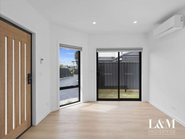Brand New Living at its Best. !