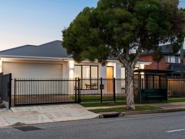 Brand New Living Between City & Coast