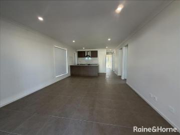 Brand New Living in a Thriving Munno Para West Estate