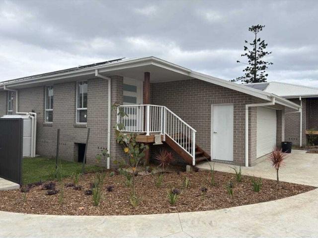 Brand New Living in the Heart of Coffs Harbour CBD!